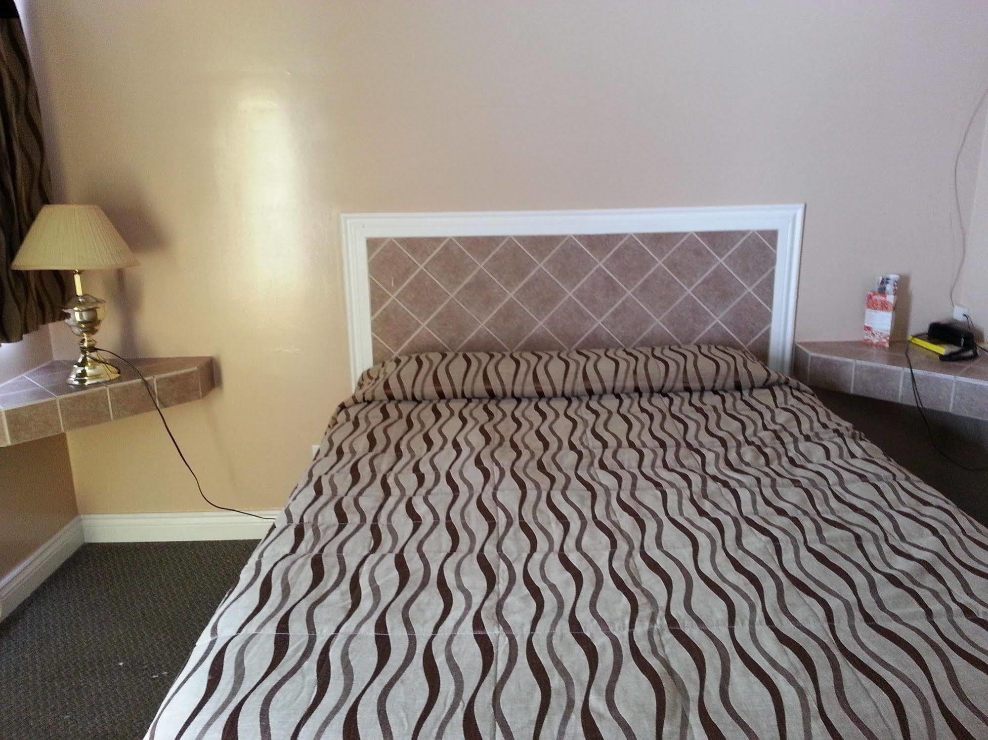 Pleasant Stay Motel Ancaster Extérieur photo